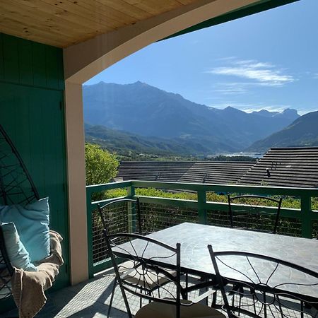 Maison De Montagne Au Bord Du Lac Le Sauze-du-lac Exteriör bild
