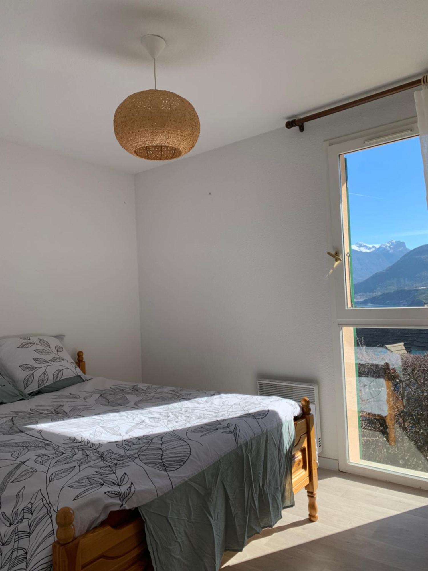 Maison De Montagne Au Bord Du Lac Le Sauze-du-lac Exteriör bild